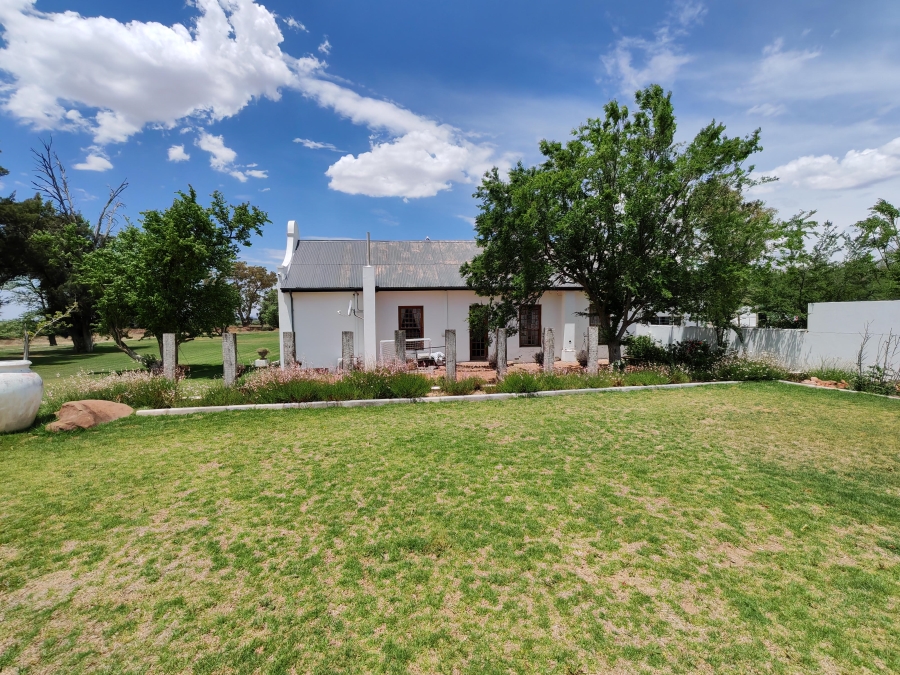 4 Bedroom Property for Sale in Steynsburg Eastern Cape